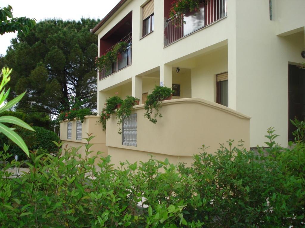 Apartments Xenia Petrcane Cameră foto